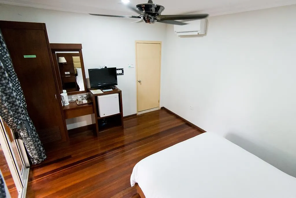 Langkah Syabas Beach Resort Kinarut Ma­lay­sia
